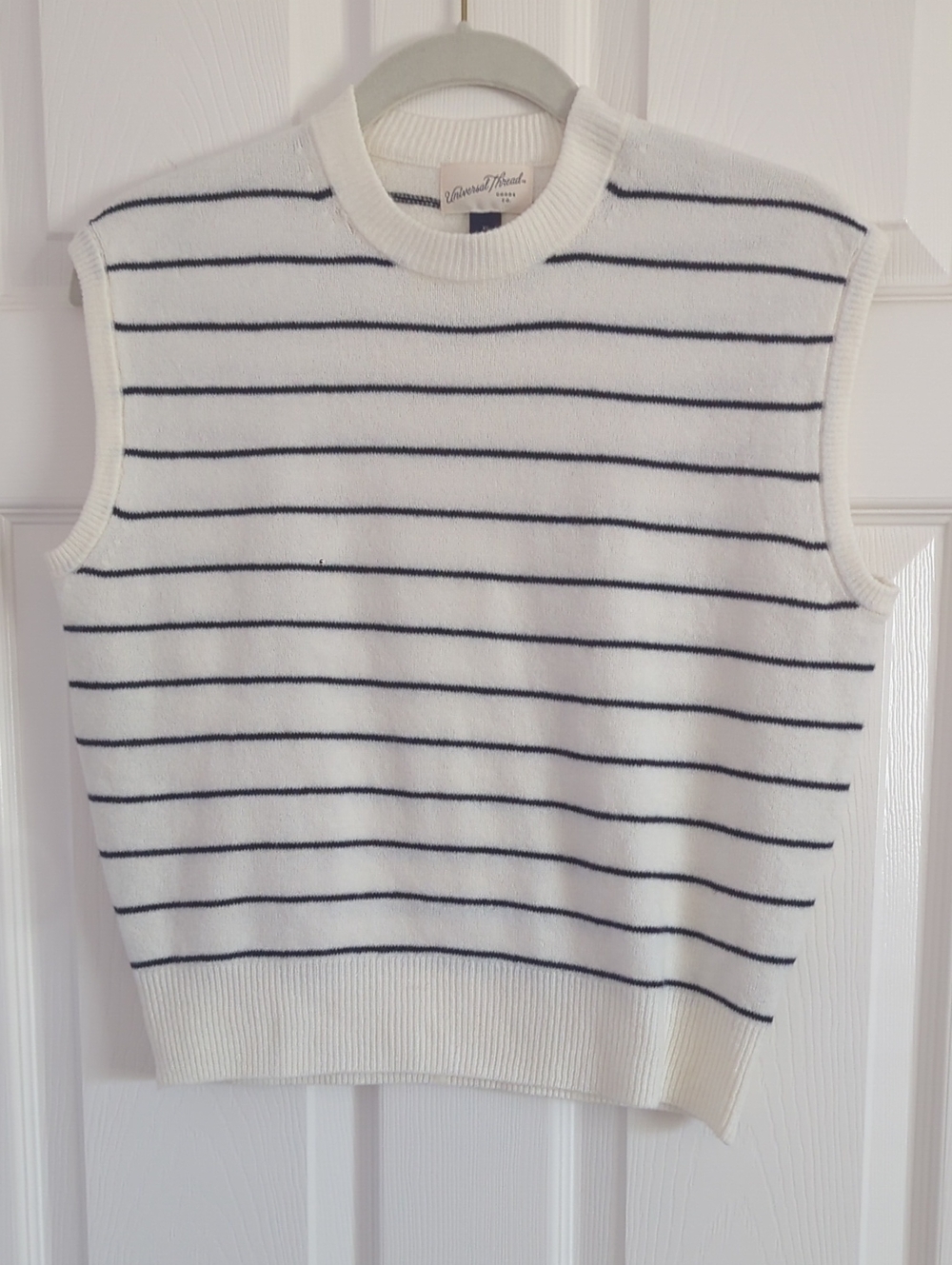 Striped Sleeveless Knit Shell - Black on Cream Size XS